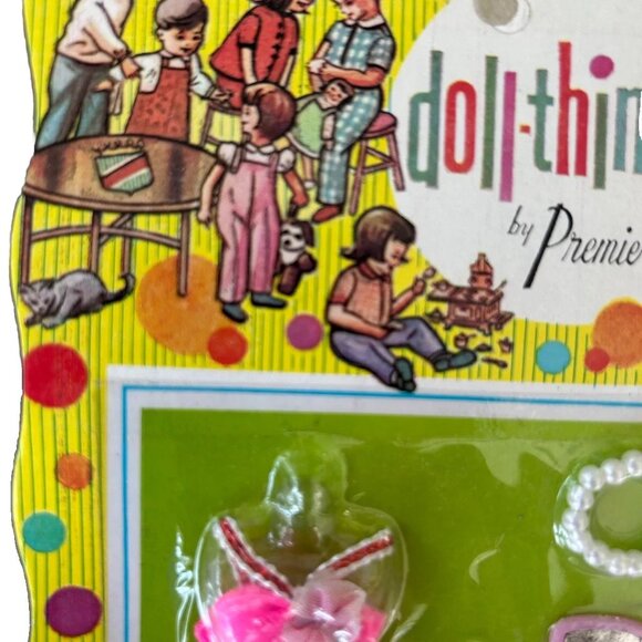 VTG Premiere Doll Things Outfit NEW Pink Bikini Pearls Brush Comb Mirror NOS - Picture 3 of 7
